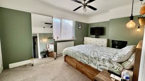 Photo 7- click for photo gallery